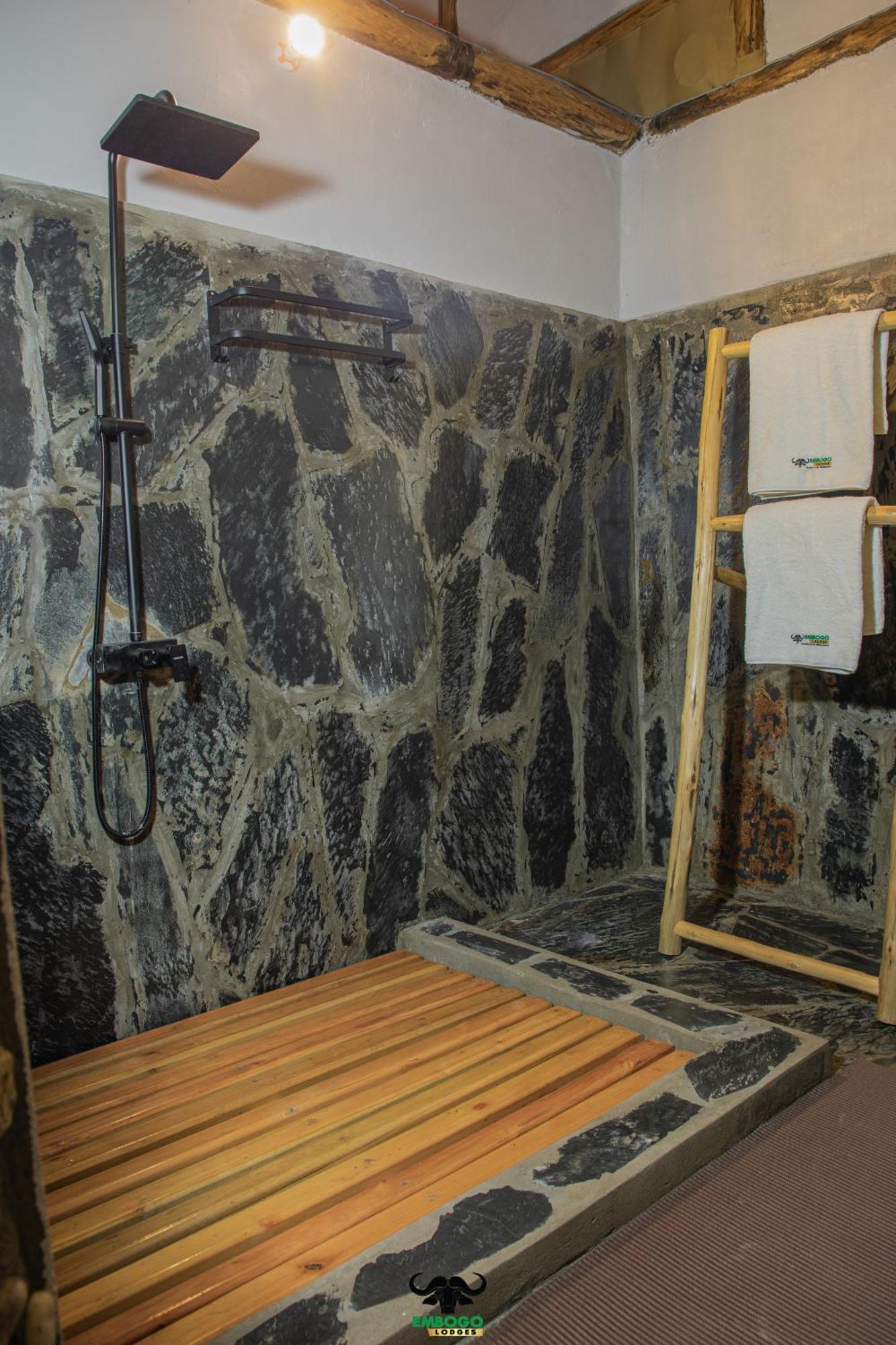 Embogo Safari Lodges Katoke Exterior photo