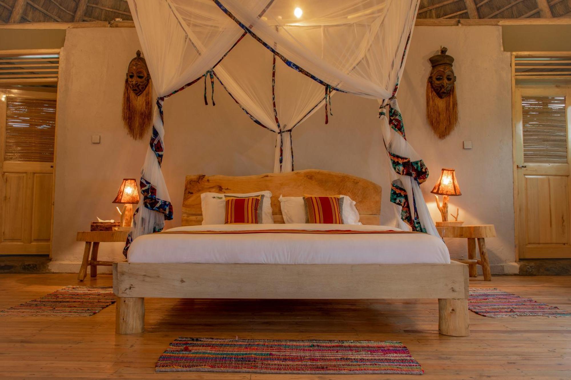 Embogo Safari Lodges Katoke Exterior photo